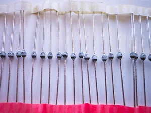 10Pcs BYV26C Vishay Ultrafast Rectifier 600V 1A Diode SOD-57 - Picture 1 of 1