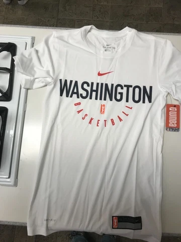 NIKE Unisex Washington Mystics Team T-Shirt Cover