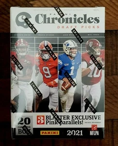 NUEVO Panini 2021 NFL TARJETAS COLECCIONABLES Draft Picks CRÓNICAS BLASTER CAJA Sellada QB - Imagen 1 de 6