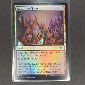 Razortrap Gorge Duskmourn: House of Horror Foil - Picture 1 of 2
