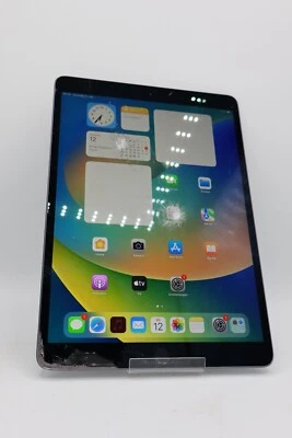 Apple iPad Air 3.Gen Wi-Fi A2152 64GB Space Grau Displayschaden #5222 - Bild 1 von 4