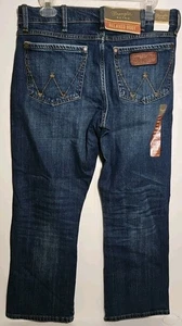 Wrangler Men's 10WRT20JH Retro Relaxed Fit Bootcut Jeans 31x30 - Picture 1 of 15