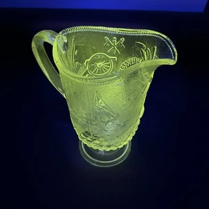 EAPG Admiral Dewey Spanish American War Pitcher 1899 Beatty Brady Manganese Glow - Picture 1 of 11