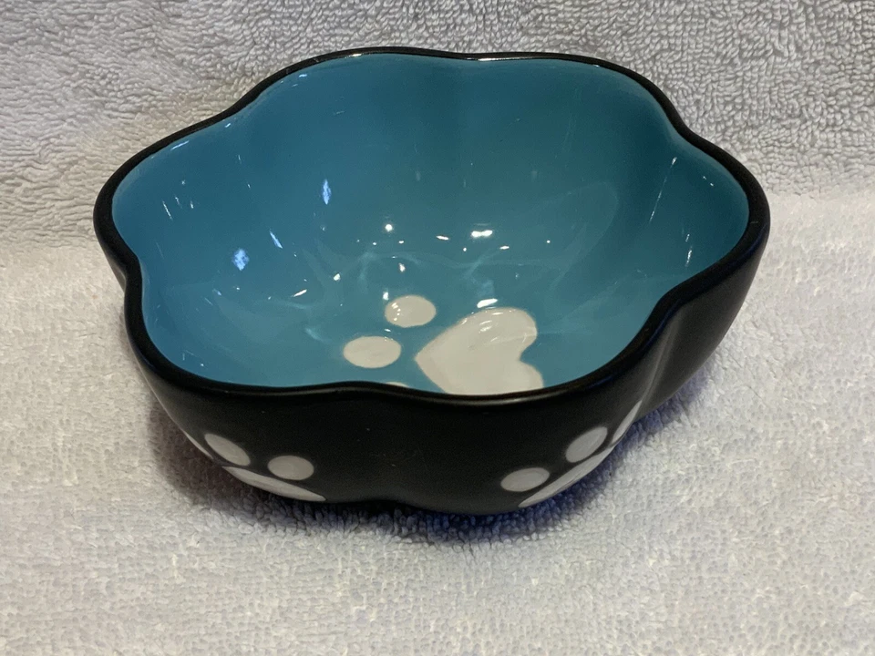 Tazón de comida/agua de gres Ethical Pet Spot 4,75”D x 1,75”H para mascotas pequeñas  Foto 1 de 4