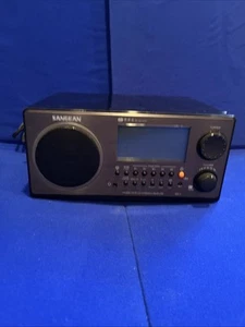 Sangean WR-2 FM RDS/AM - Digital Tuning Portable Receiver - working Great - Zdjęcie 1 z 2