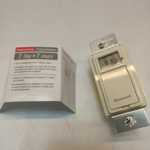 Honeywell Home RPLS731B 7-Day Programmable Switch Timer - Picture 1 of 3