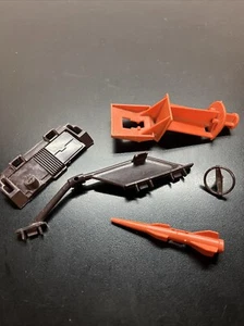 GI Joe ARAH. Desert Fox Teile Lenkrad & andere W18 von 1988 - Bild 1 von 4
