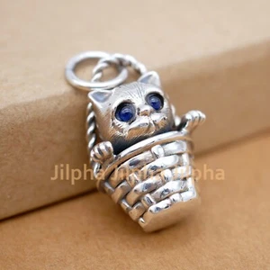 925 Sterling Silver Cute Kitten Cat EASTER BASKET Pendant Vintage A2429 - Imagen 1 de 10
