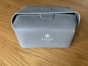 Estuche de maquillaje Primera Clase BRITISH AIRWAYS 1924 BA Cosméticos Reino Unido ANYA HINDMARCH - Imagen 1 de 7
