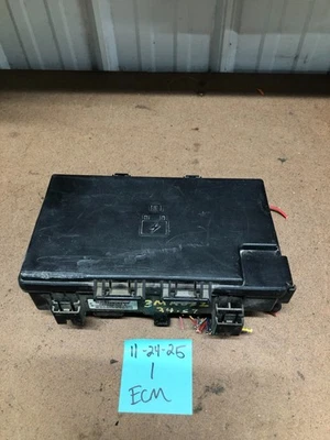 Caixa de junção de fusíveis P68322376AD TIPM 2018 Dodge Ram 2500 3500 - Imagem 1 de 4