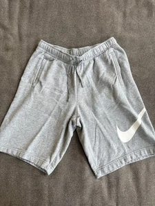 Pantalones cortos deportivos Nike gris polar para hombre talla mediana - Imagen 1 de 2