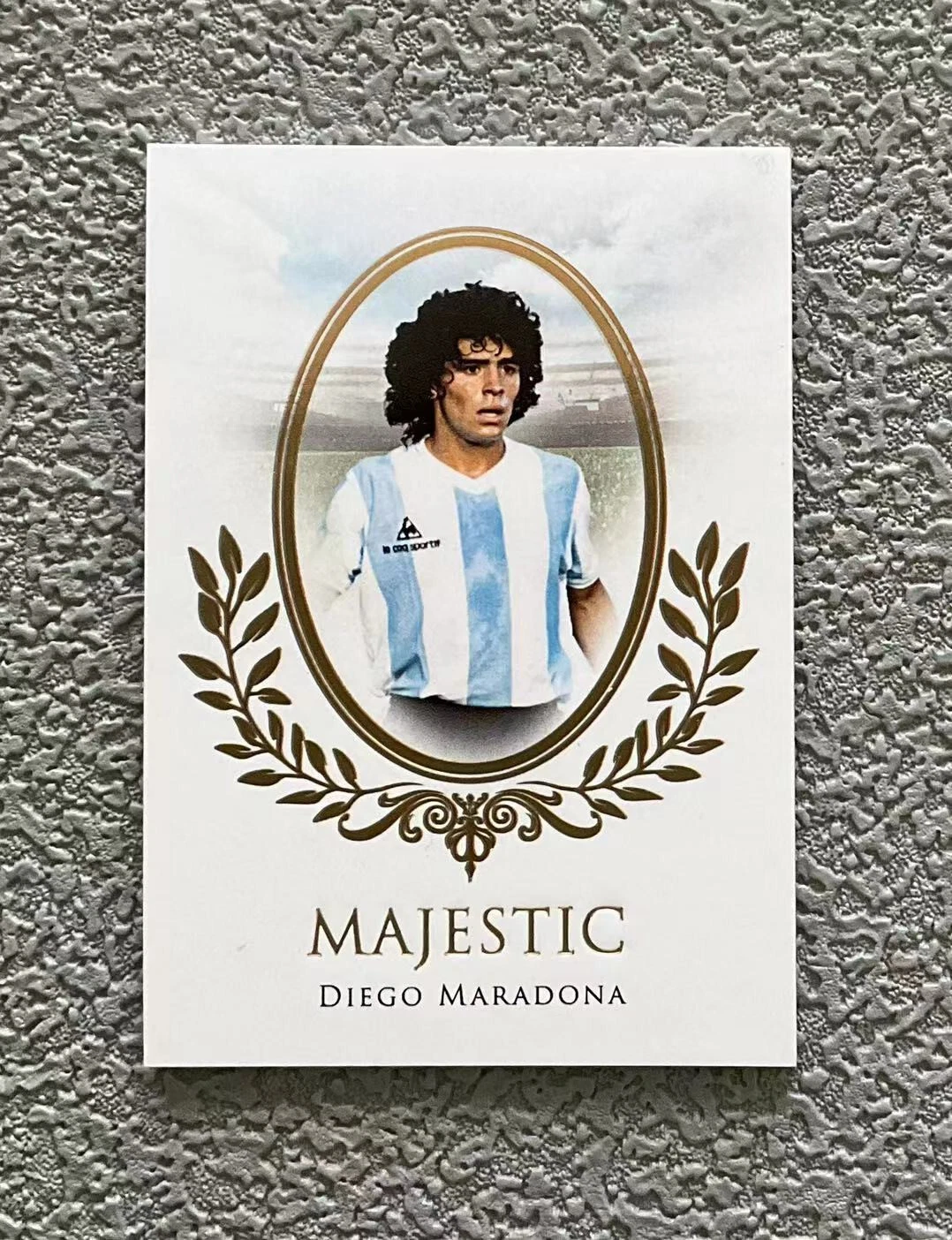 2021-22 FUTERA UNIQUE WORLD FOOTBALL DIEGO MARADONA MAJESTIC /34