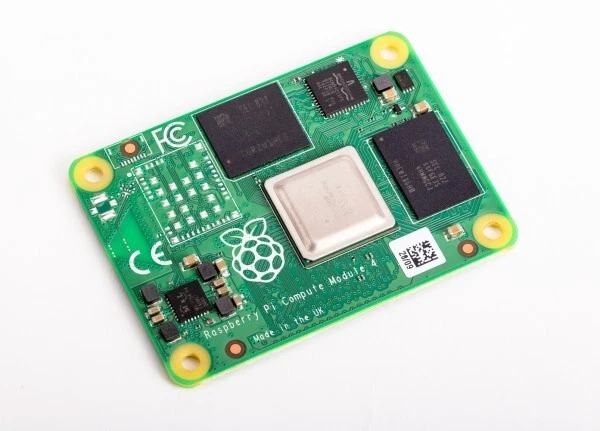 Raspberry Pi CM4 - 2GB RAM - 8GB eMMC - NO WiFi e BT - Immagine 1 di 3