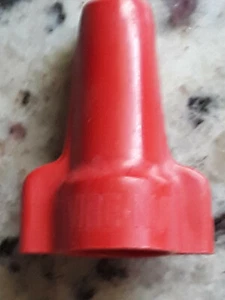 Red Wing-Nut 452 Wire Connector - BOX of 100 UL listed to 486C - Up to 600 Volt - Picture 1 of 3