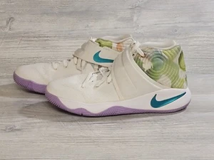 Nike Kyrie Irving 2 Youth 7 basketball shoes easter white hyper jade pre-owned - Picture 1 of 11