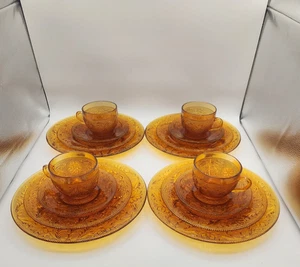 Tiara de vidrio Indiana vintage ámbar dorado 16 piezas platos tazas platillos - Imagen 1 de 10