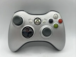 OEM Genuine Microsoft Xbox 360 Wireless Controller Silver Gray Twist Tested - Picture 1 of 5