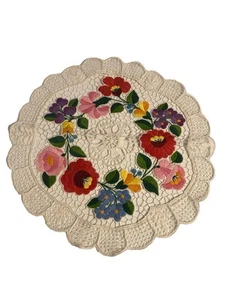 Kalocsa Hungarian Flower Embroidered Doily 15” Lace Floral Leaves Botanical - Picture 1 of 16