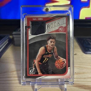 2018-19 Panini Donruss - Rookie Jerseys Trae Young #RJ-TYG (MEM, RC) - Picture 1 of 2