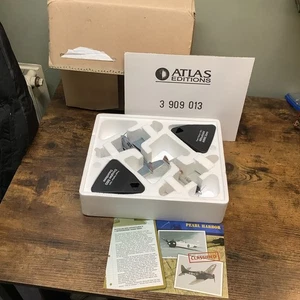 Set Atlas 1/72 modellini pressofusi PEARL HARBOUR - Douglas Dauntless + Mitsubishi Zero - Foto 1 di 15