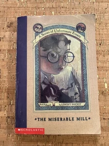 Die elende Mühle (Eine Reihe unglücklicher Ereignisse, Buch 4) von Lemony Snicket - Bild 1 von 6