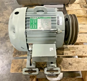 Lincoln TF-4282 TEFC 3-PH A.C Motor 230/460 V 7.5 HP 1745 RPM 213T (TBI) - Picture 1 of 5