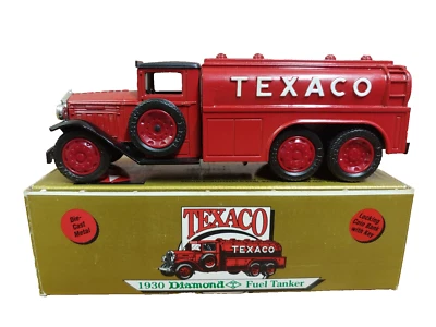 ERTL 1930 Diamond T Texaco Fuel Tanker Truck Bank Die-Cast Locking Bank  - Image 1 of 4