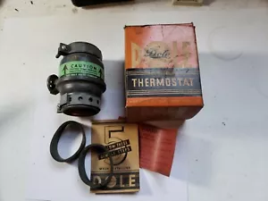 Termostato NORS Dole PLA Poppet Grande Ajustable 1 3/4 - 2" I.D. Camión con manguera para automóvil - Imagen 1 de 6