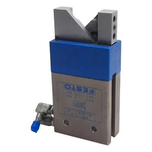 Festo HGP-10-A Parallel Gripper, 3mm Stroke, 27N Force, 8bar Max, M3 Ports - Picture 1 of 10