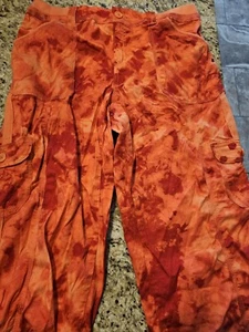 Style & Co Women's Printed Bungee Capri Pants Venice Dye Cher Size 10 - Picture 1 of 6