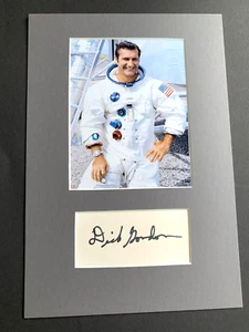 RICHARD GORDON (†2017) NASAAstronaut signed Karte/Passepartout 20x30 Autogramm - Picture 1 of 2