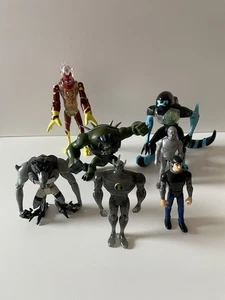 Bandai Ben 10 Action Figures Bundle Cartoon Network Retired - Picture 1 of 14