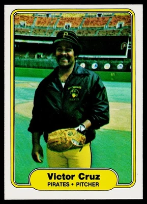 1982 Fleer #480 Victor Cruz - ExMt+ - Image 1 of 2