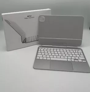 OPEN BOX - Apple Magic Keyboard Case iPad Pro 11 inch M4 - White A2975 MWR03LL/A - Picture 1 of 7