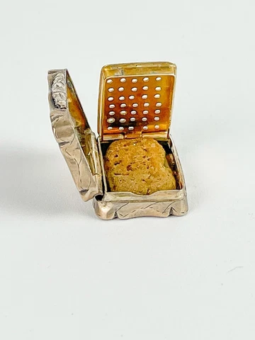 Antique Sterling Silver Small Vinaigrette and Sponge Circa 1852 from Birmingham Cover