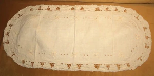 tischläufer ca. 85cm lang x ca. 40cm breit sehr alt gebraucht - Bild 1 von 2