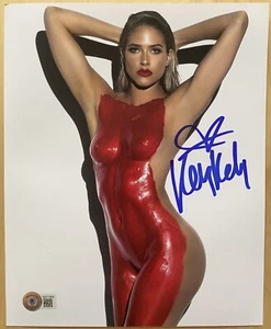Kelly Kelly Signed 8x10 Photo. WWE. ECW. Barbie Blank. Divas Champ. BAS COA. A29 - Picture 1 of 1