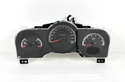 Dodge Nitro 2011 cuadro de instrumentos velocímetro panel medidor de tablero 173.176 millas Foto 1 de 4