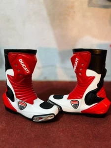 NEW DUCATI CORSE MOTORBIKE  RACING LEATHER SHOE MOTOGP MEN BIKER SHOES - Picture 1 of 2