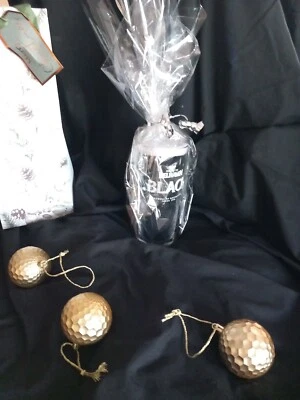 Pint of Mens Socks, Belhaven Black,Glass, Christmas  Present.  - Image 1 of 4