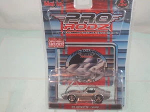 69 CORVETTE COUPE - with Opening Hood 1:64 scale by Maisto PRO TOURING - Picture 1 of 2