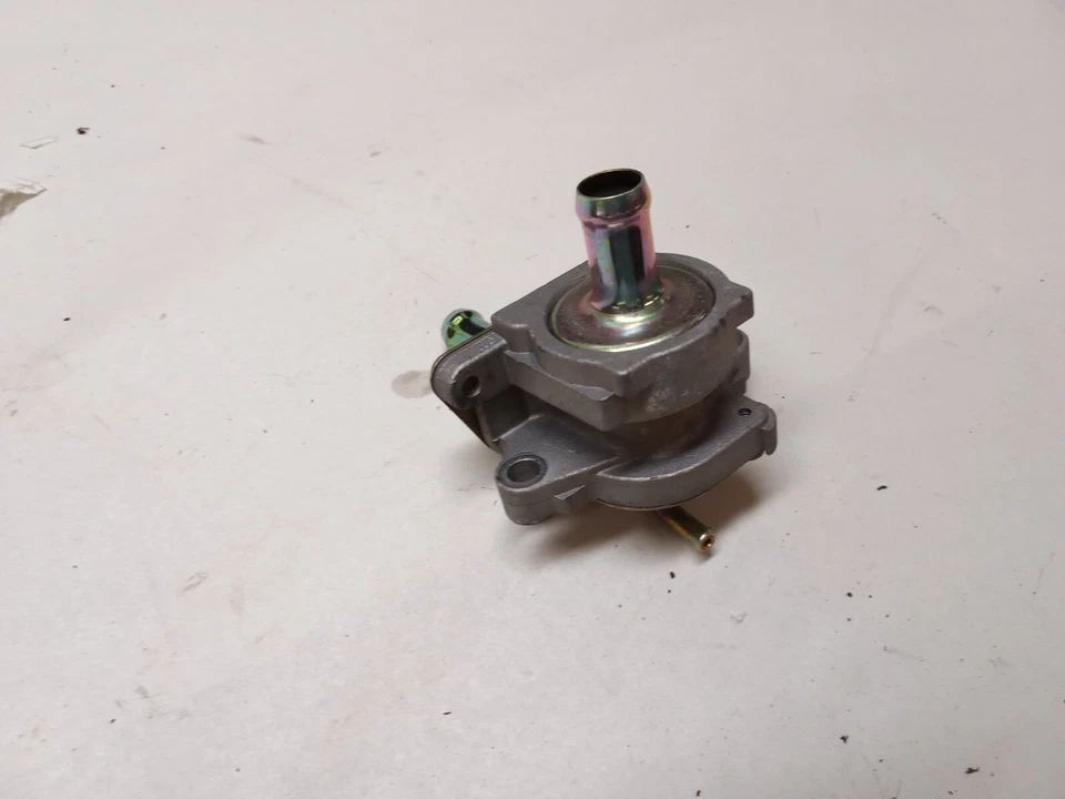 Hyosung  GT250R GT250 air valve Fits 2001-2009 - Image 1 of 1