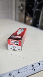 Champion Spark Plug 954 RN57YCC | 1 Pack - Imagen 1 de 1