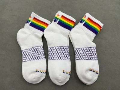 3 pairs Bombas Midweight Honeycomb Women size M Rainbow stripes Quarter Socks - Image 1 of 4