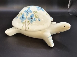 Vintage Porcelain Turtle Hand-Painted Blue Flowers Trinket Box Made in Portugal - Picture 1 of 14