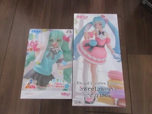 Hatsune Miku 16th anniversary Macaron Figure 2pcs New free ship from Japan - Picture 1 of 2