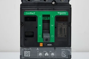 Cortador C25N32M220 MCCB NSX250N MIC2.2M 220 3P F - Imagen 1 de 5