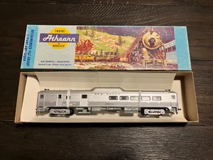 Athearn 2077 HO Scale NH New Haven RDC-3 Budd Car RPO Combine Dummy Un-Powered - Picture 1 of 8