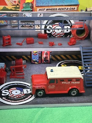 Camión blindado Lesney Matchbox 1978 Nº 69 rojo diecast usado casi nuevo estado Foto 1 de 4