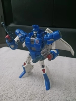 Transformers Generations Deluxe Scourge - Image 1 of 2